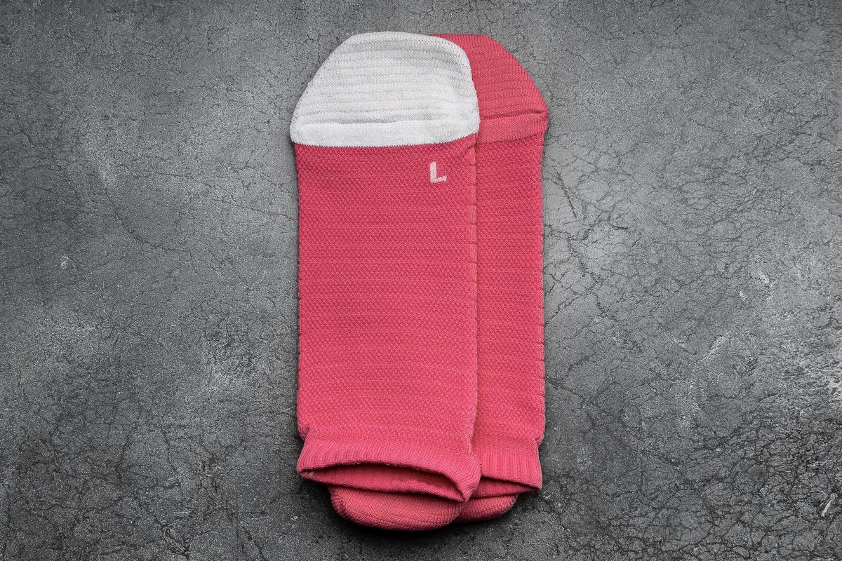 Nobull Low Neon Women's Socks Pink White | Australia (WM8064)